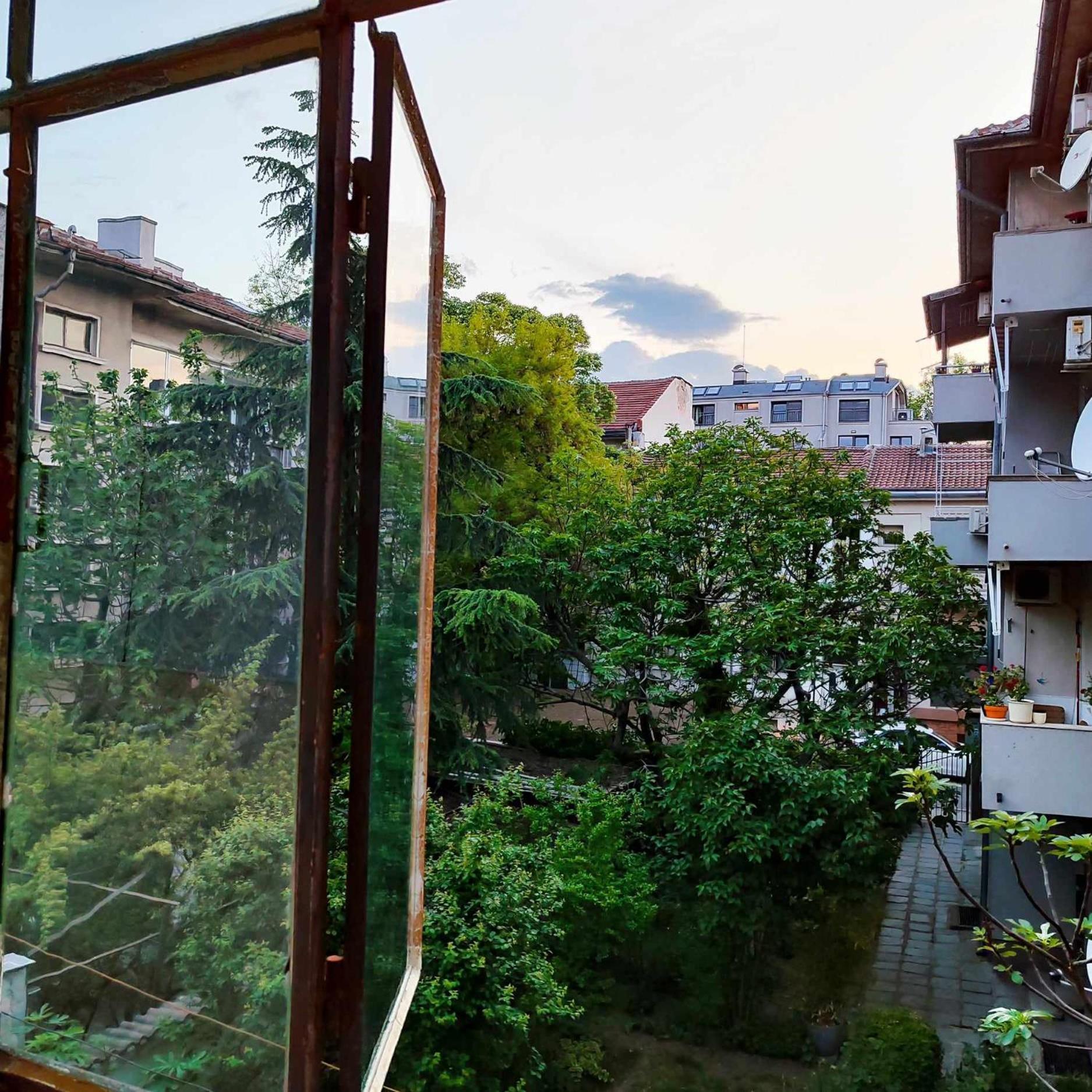 Insta Haus Apartment Plovdiv Ngoại thất bức ảnh