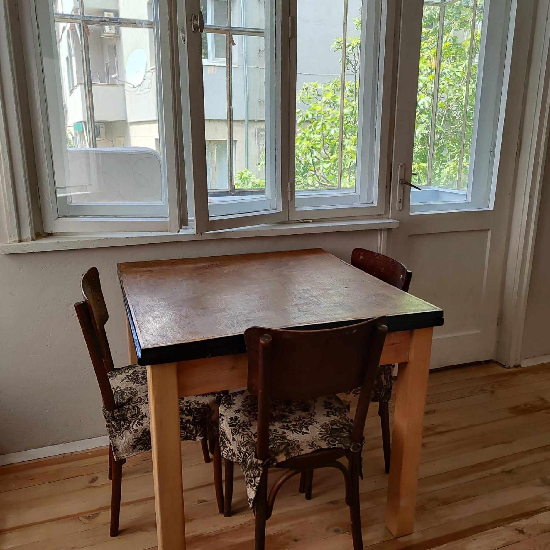 Insta Haus Apartment Plovdiv Ngoại thất bức ảnh